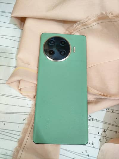 Techno spark 20 pro plus memory 8/256