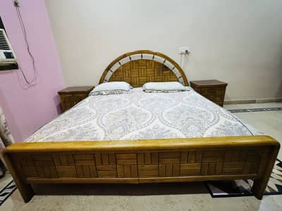 Double bed , wooden bed set with dressing table