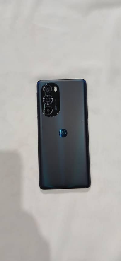 Motorola edge 30 pro(edge plus 20222] 12/256 PUBG 120 FPS 10/10