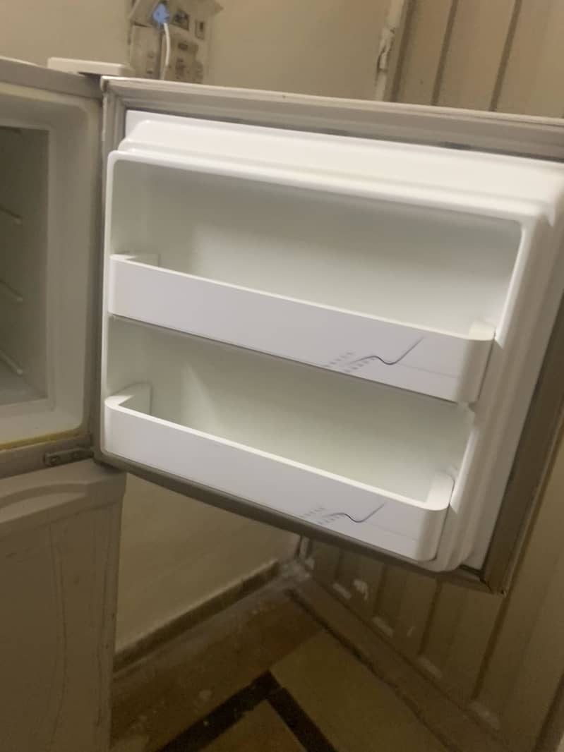 Dawlance fridge 2