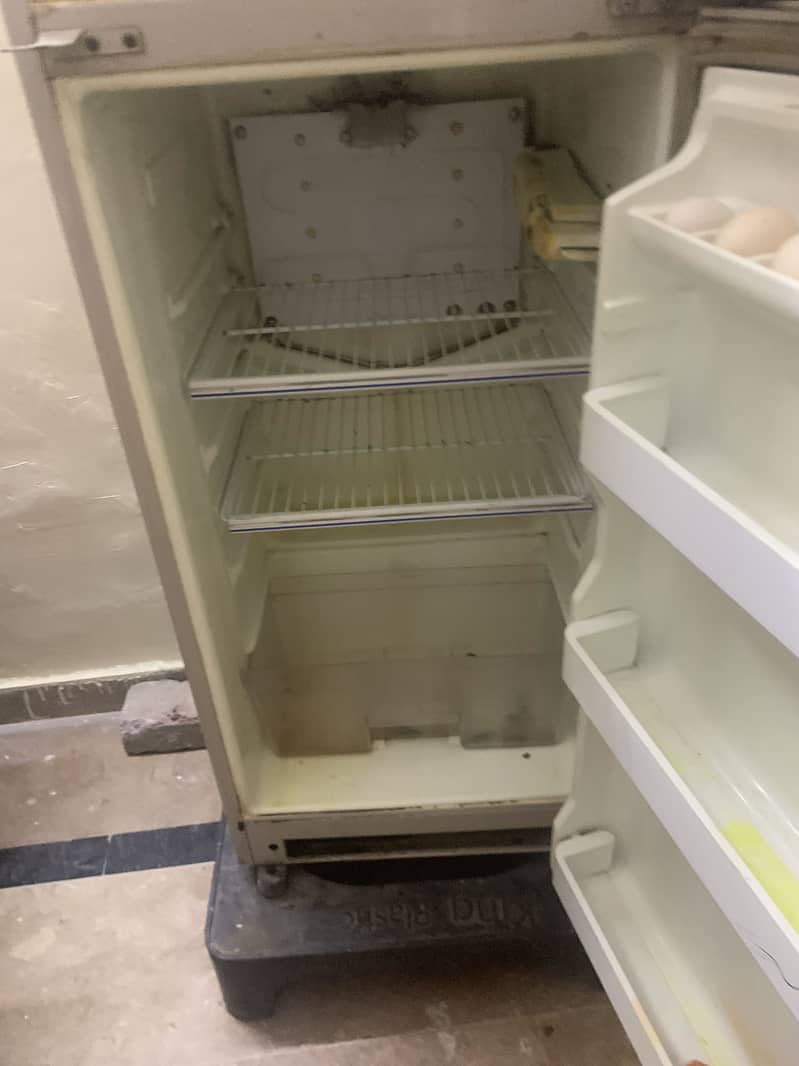 Dawlance fridge 5