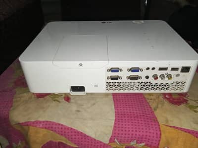 LG Projector for Sale