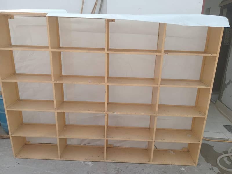 shop rack 0