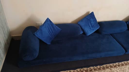 majlis seating