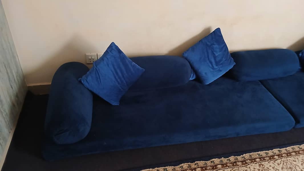 majlis seating 0