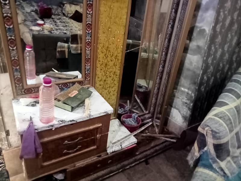 dressing table 0