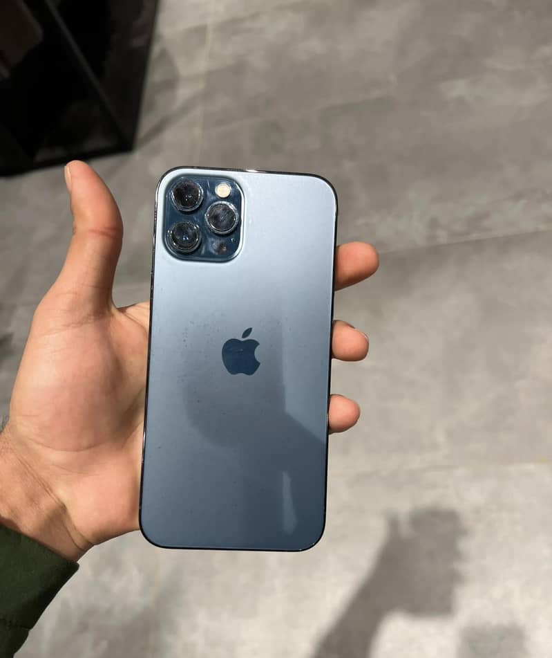 iPhone 12 pro max 0