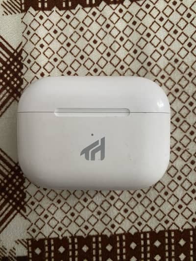 Apple airpods