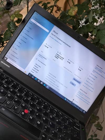 Lenovo Thinkpad core i5 4th generation 8gb 128gb ssd