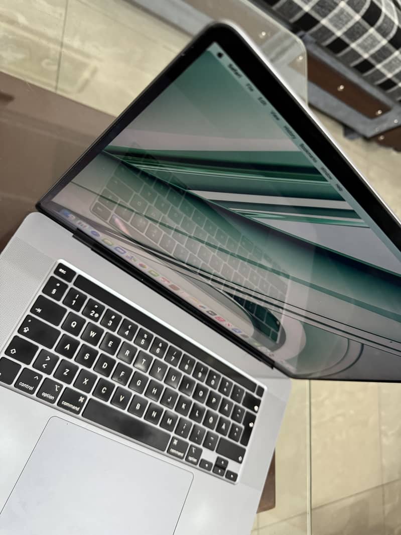 MacBook Pro 2019 2