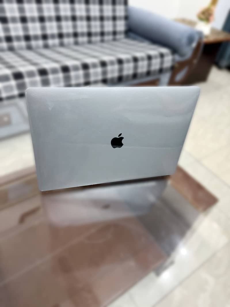 MacBook Pro 2019 6