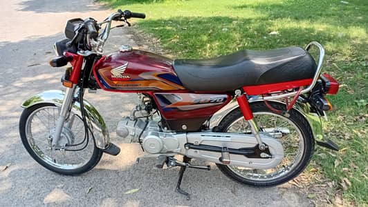 CD 70 2025 New condition