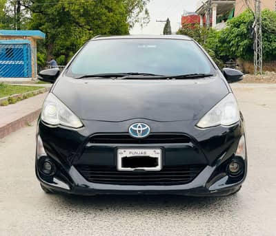 Toyota Aqua S. LED Push Start