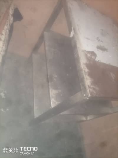 Stain les steel working table
