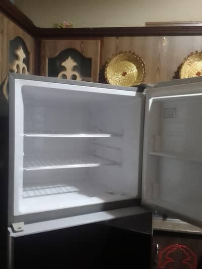 Fridge for Sale – Excellent Condition 