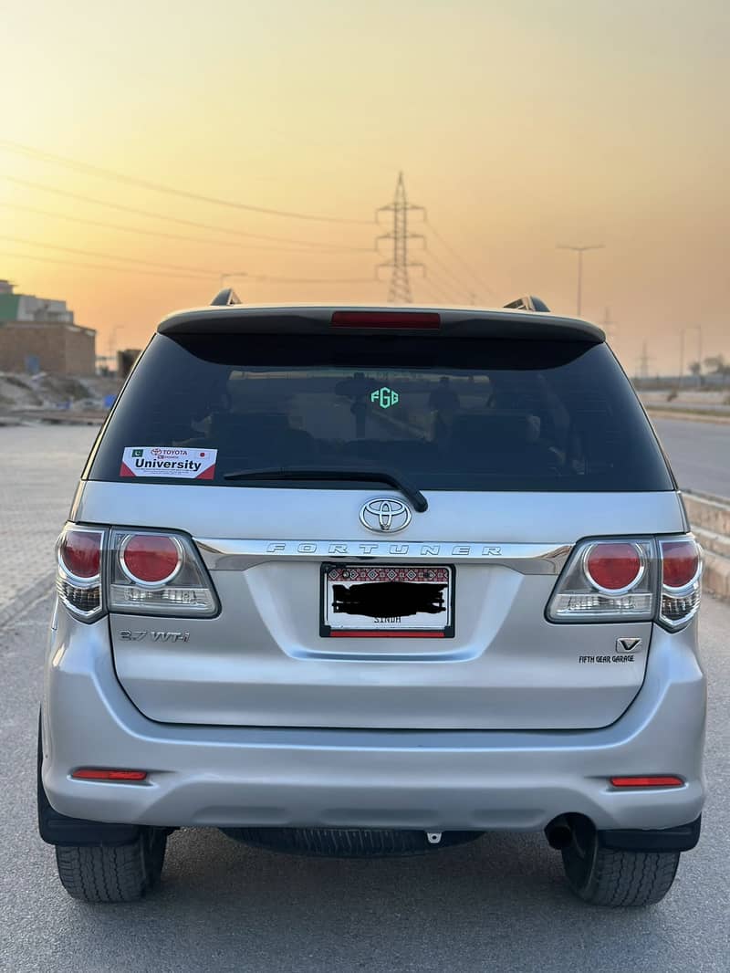 Fortuner V 5
