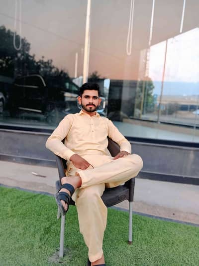 hasnain 