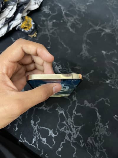 Iphone 12 pro max for salen