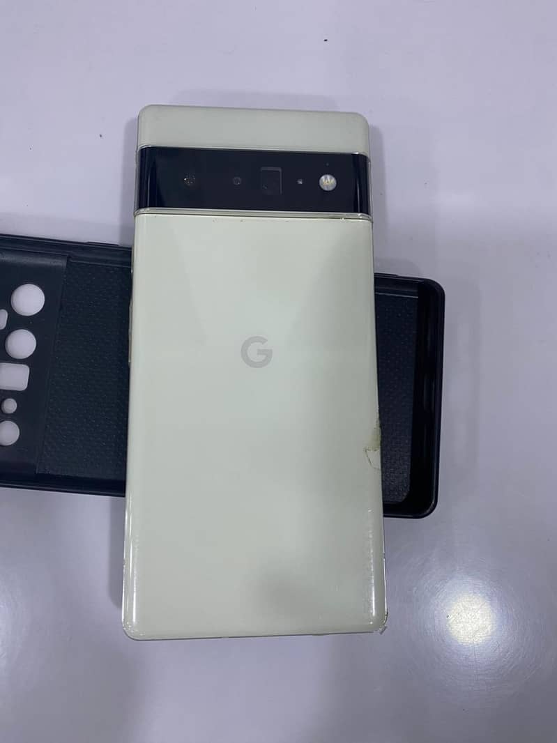 Google Pixel 6 Pro 2