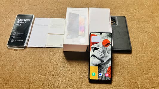 Samsung galaxy a32 with completed box charger 6/128