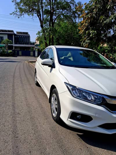 Honda City 1.2 CvT Automatic