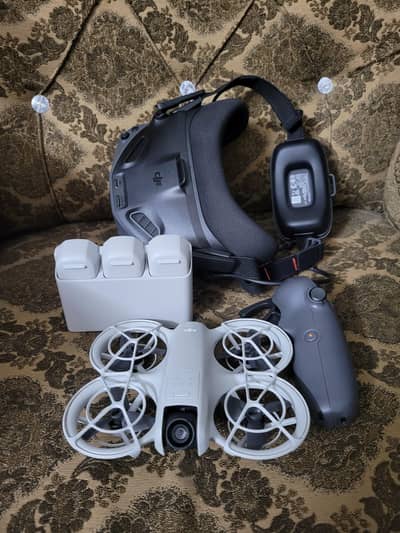 Dji Neo 4k (Combo) (Brand new) (Dji Googles & Motion controller 3)