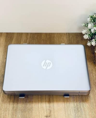 HP Elitebook 1030 G1 Core M5 7th Gen 4k Touch Panel Display Metal Body