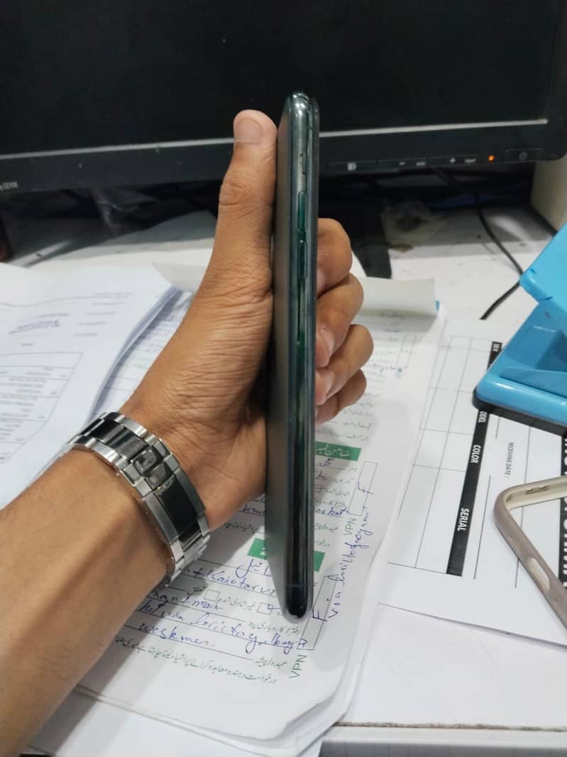 Iphone 11 pro max 1