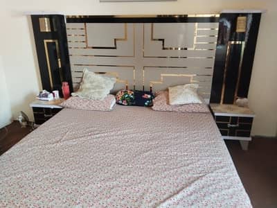 complete 4pcs bedset without mattress