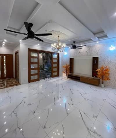 5 Marla Modern House For Rent In Jinnah Block, Sector E Bahria Town Lahore
