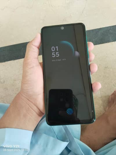 Vivo Y200 5G 8GB/128GB Box Charger Warranty Left