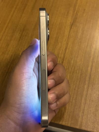 Iphone 15 pro (jv)