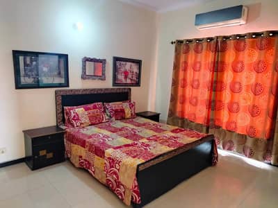 3 bed short stay