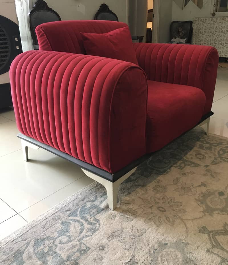 single seat sofa 1