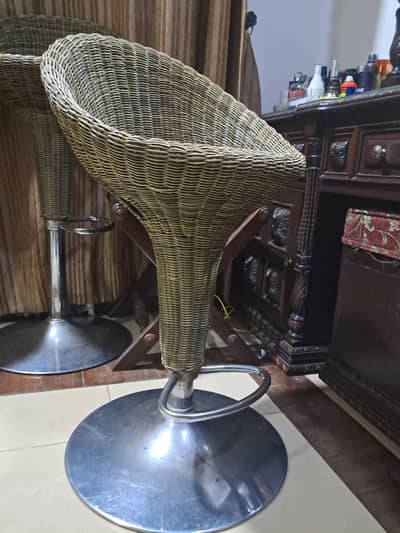 Luxury 360 chairs