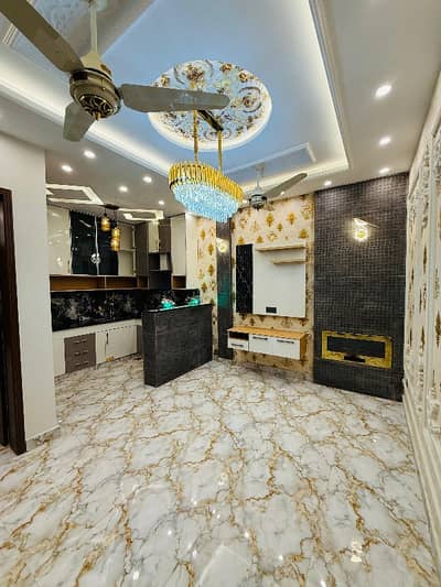 Affordable On Excellent Location House Of 5 Marla Is Available For sale