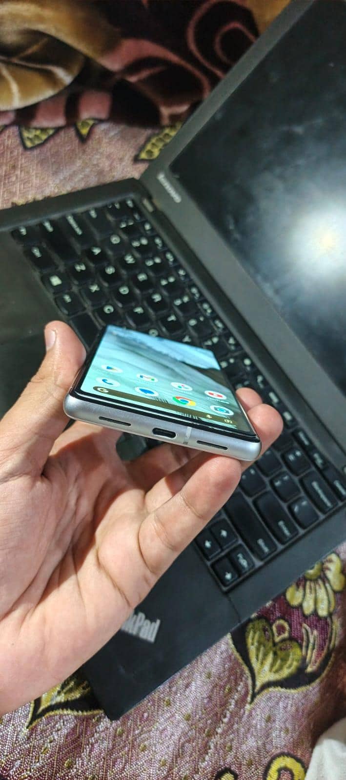 Google pixel 7 4