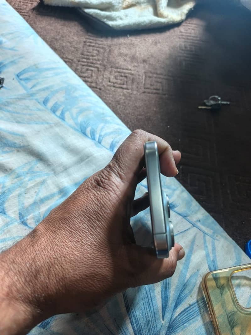 Iphone 15 pro max 1