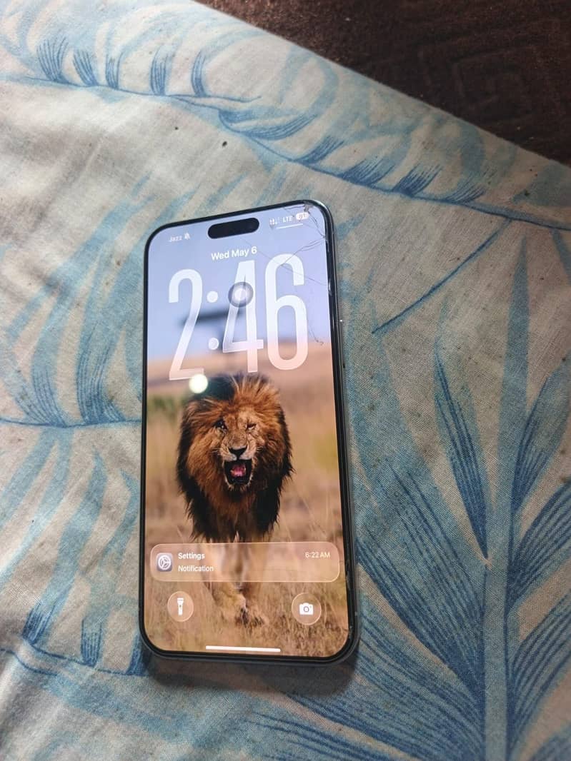 Iphone 15 pro max 3