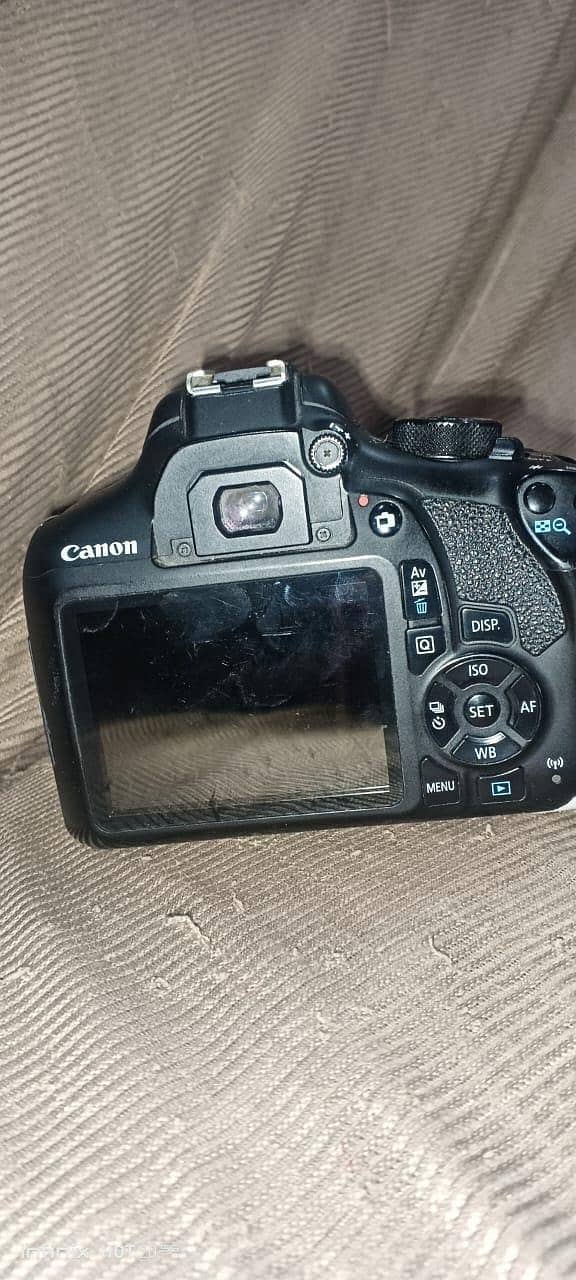 DSLR EOS1300D 1