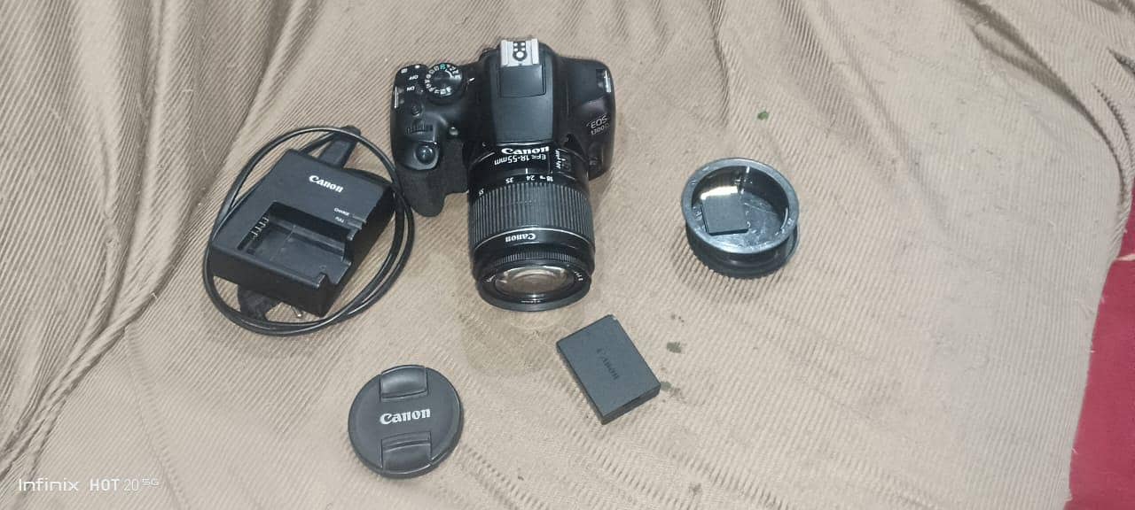 DSLR EOS1300D 4