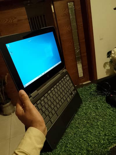 Hp Chromebook x360 IN window 10  lite / 03706841400 Whatsapp