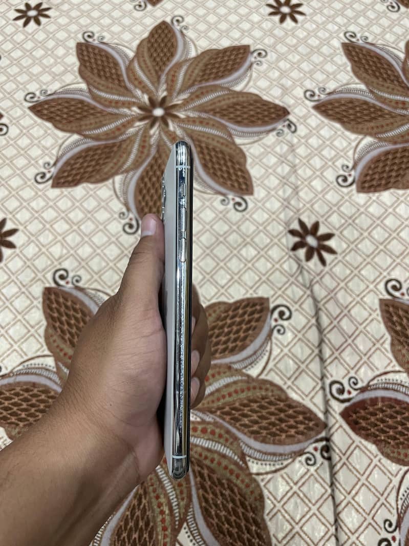 Iphone 11 Pro Max 2
