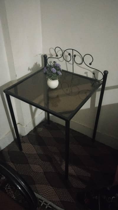 Stylish Corner Side Table with Glass Top
