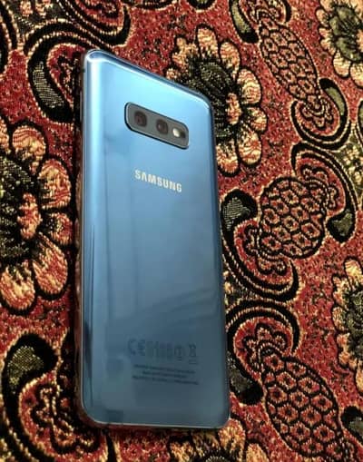 Samsung S10e (6 / 128 GB) , Gaming phone