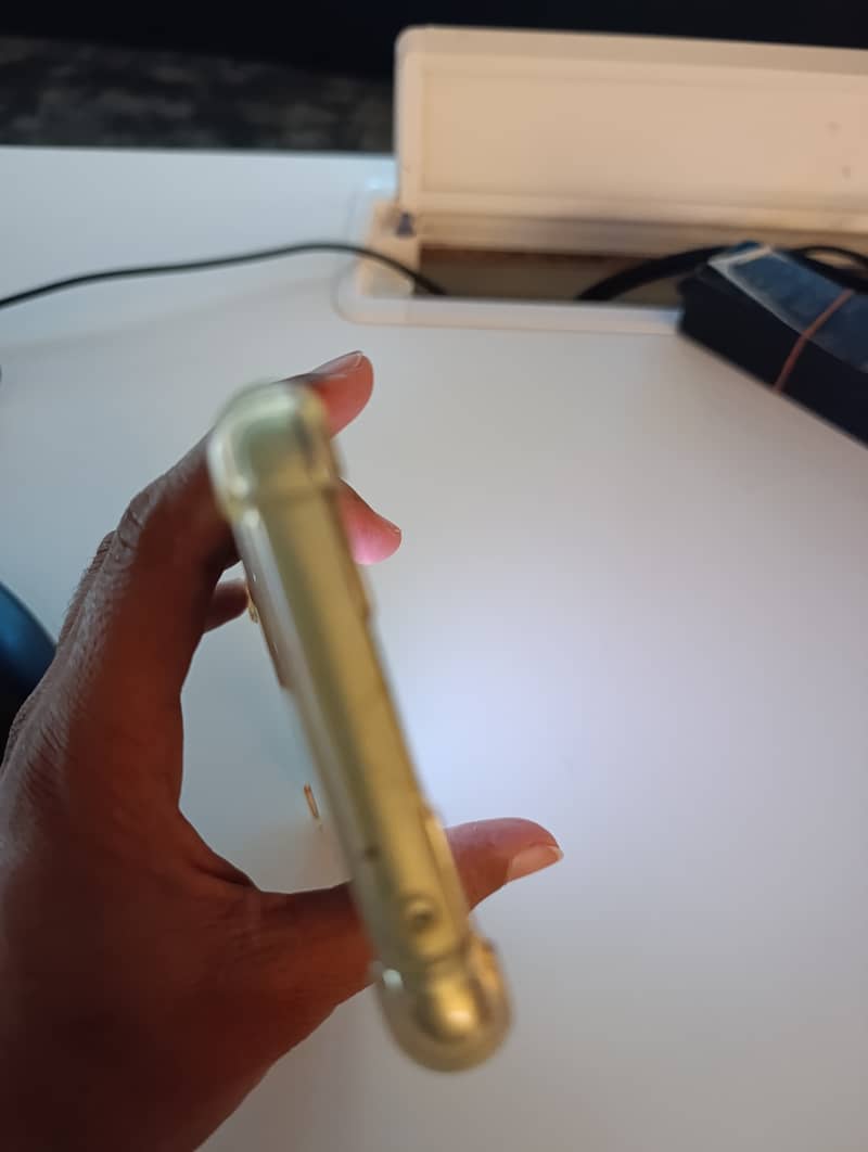One Plus 9R 5