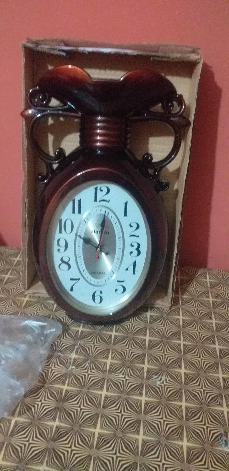 clock 4