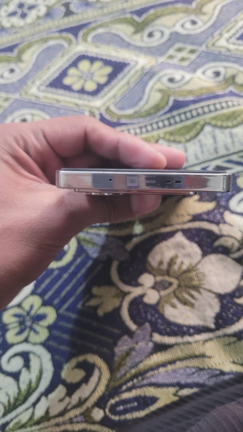 infinix note 40 5