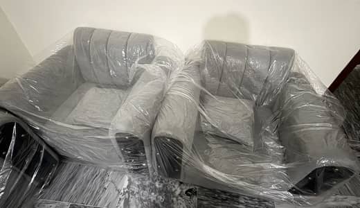 SOFA SET 5 setter brand new