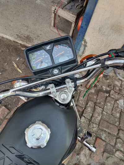 Honda bike